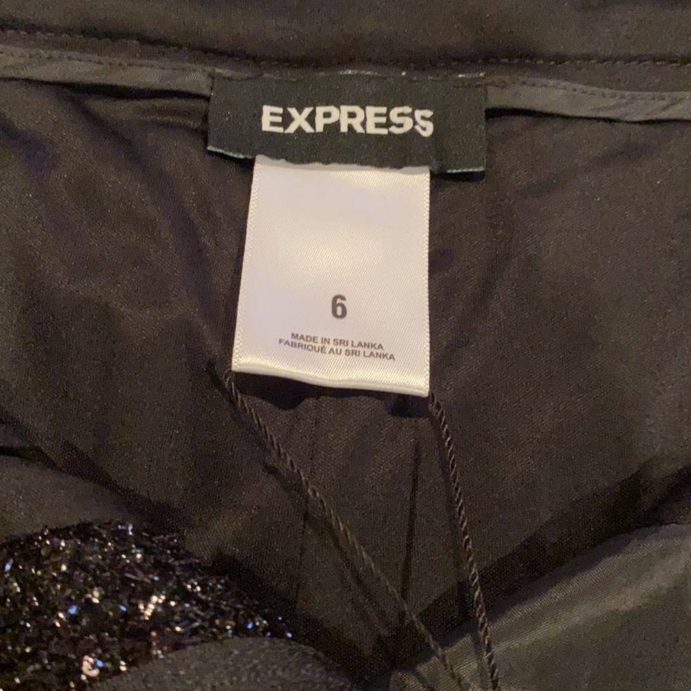 Express Shorts. - Picture 4 of 6